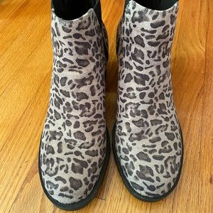 Glitter Leopard print heeled booties